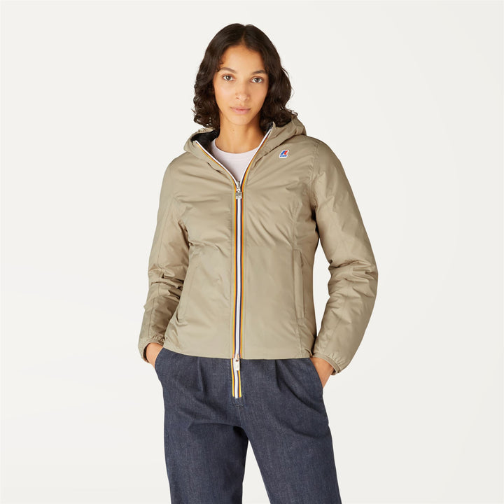 Jackets Woman LILY THERMO PLUS.2 REVERSIBLE Short BEIGE GREY - BLACK PURE Dressed Back (jpg Rgb)		
