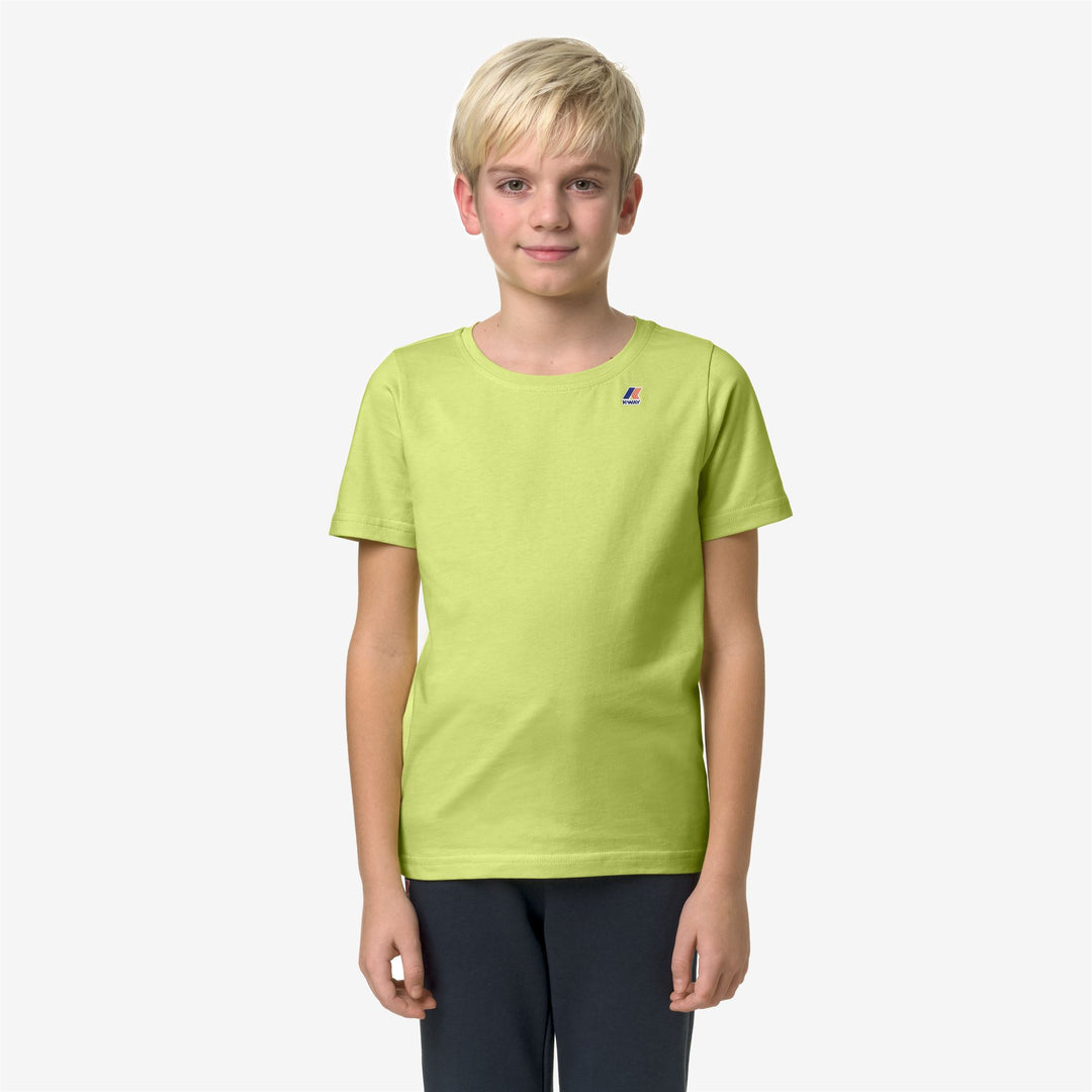 T-ShirtsTop Kid unisex P. LE VRAI 3.0 EDOUARD T-Shirt GREEN CELERY Dressed Back (jpg Rgb)		