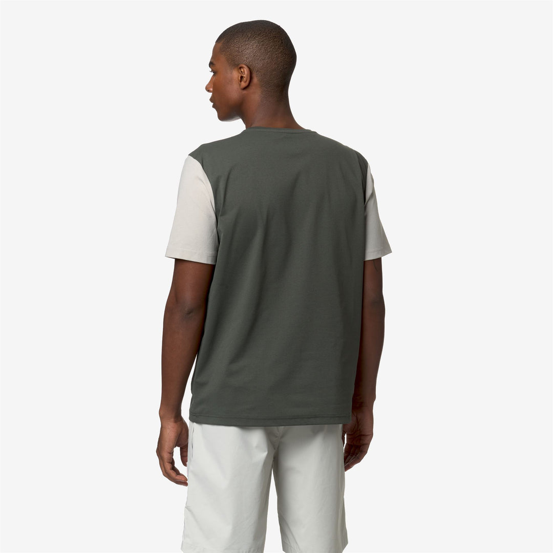 T-ShirtsTop Unisex SERIL LF T-Shirt GREEN B-BEIGE L Dressed Front Double		