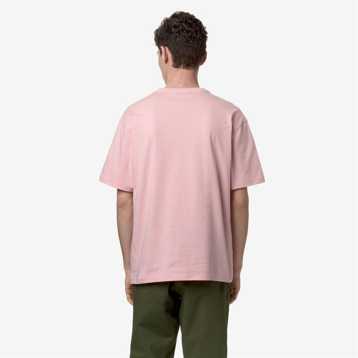 T-ShirtsTop Man FANTOME LETTERING - POCKET T-Shirt PINK POWDER - GREEN CYPRESS Dressed Front Double		