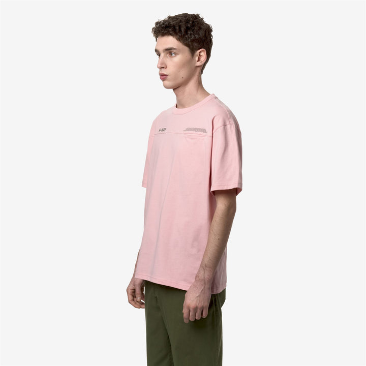 T-ShirtsTop Man FANTOME LETTERING - POCKET T-Shirt PINK POWDER - GREEN CYPRESS Detail (jpg Rgb)			