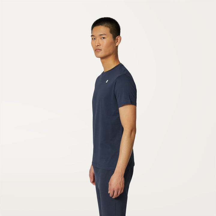 T-ShirtsTop Man EDWING ROUND SLEEVES THREE PACK T-Shirt BLUE D-ORANGE-YELLOW Detail (jpg Rgb)			