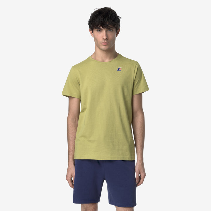 Camiseta unisex plegable verde musgo con logo 3