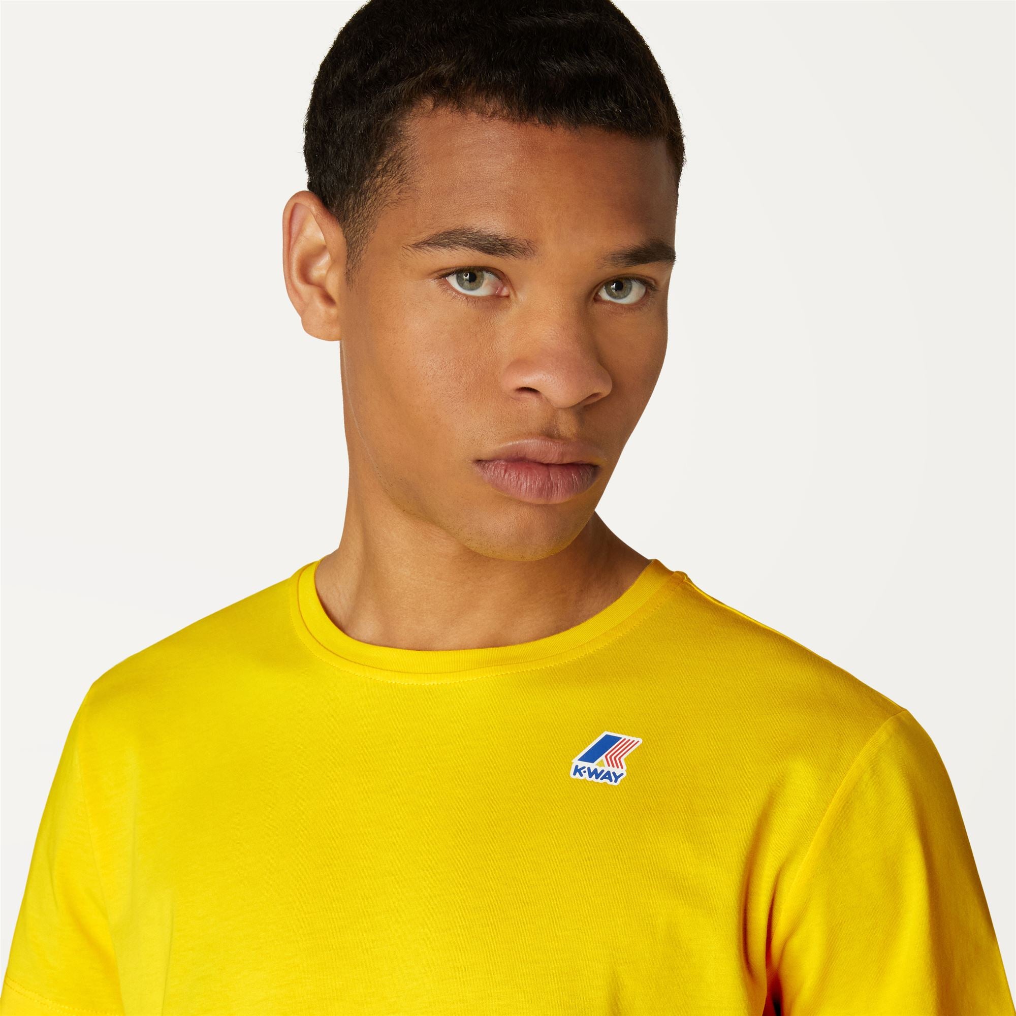 T-Shirts & Top_UNISEX_LE VRAI EDOUARD_T-Shirt_Yellow Dk - Commercial 7