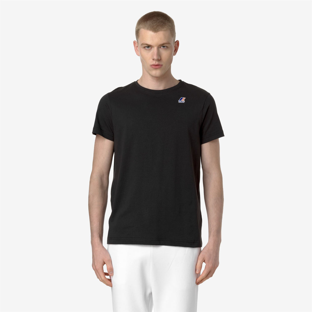 T-Shirts & Top_UNISEX_LE VRAI EDOUARD_T-Shirt_Black Pure - Commercial 4