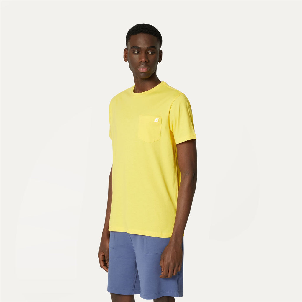 T-Shirts & Top_MAN_Sigur_T-Shirt_Yellow Sunstruck - Commercial 5