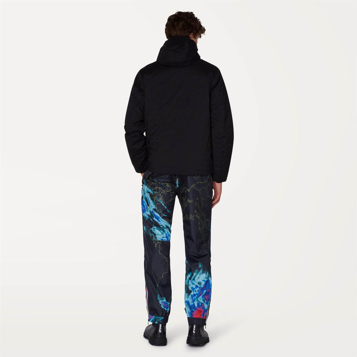 Jackets_Man_JUKES THERMO  LIGHT DOUBLE_Short_Black Pure - Commercial 6