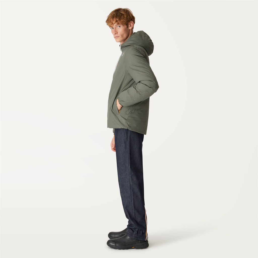 Jackets_MAN_JACQUES THERMO PLUS.2 DOUBLE_Short_GREEN BLACKISH  - Blue Depth - Commercial 5