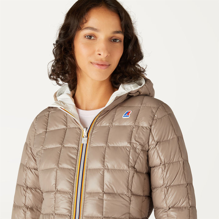 Giacca Invernale Reversibile Donna Beige Grigia con Imbottitura in Piuma 4