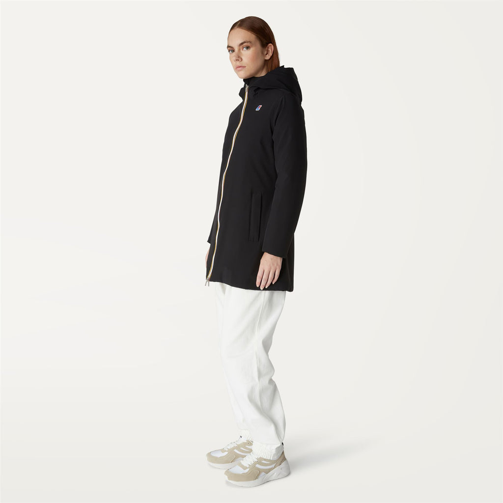 Jackets_Woman_SOPHIE WARM DOUBLE_Mid_Black Pure - Blue Depth - Commercial 5