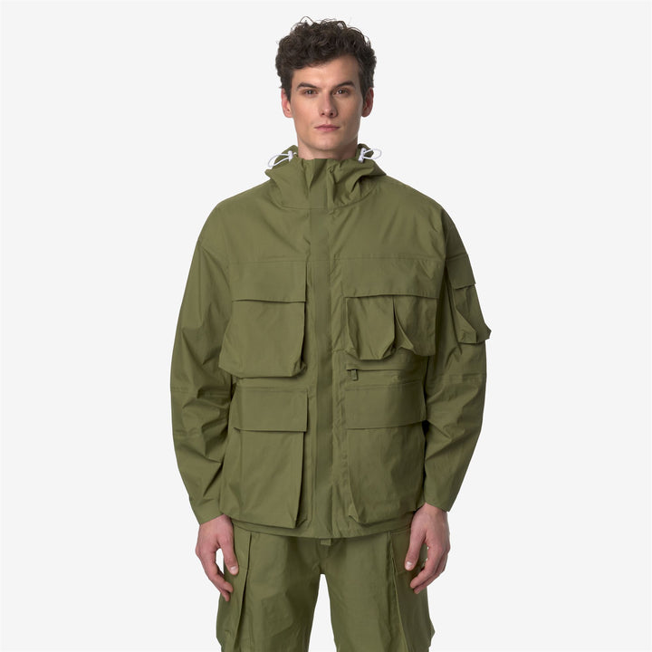 Jackets Unisex CLAUDEL-SHELL Mid GREEN SPHAGNUM Dressed Back (jpg Rgb)		