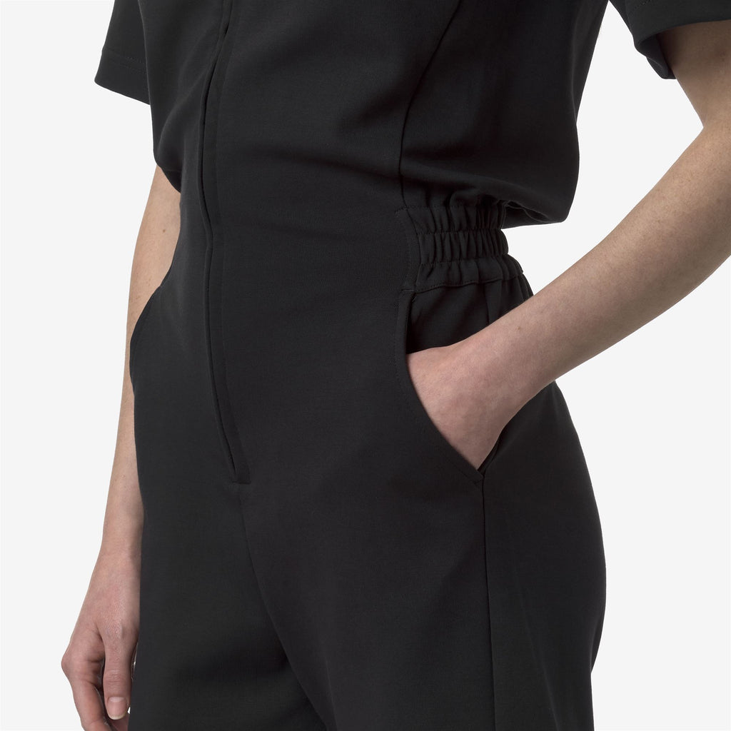 Sport Suits_WOMAN_ODET INTERLOCK_Tracksuit_Black Pure - Commercial 7