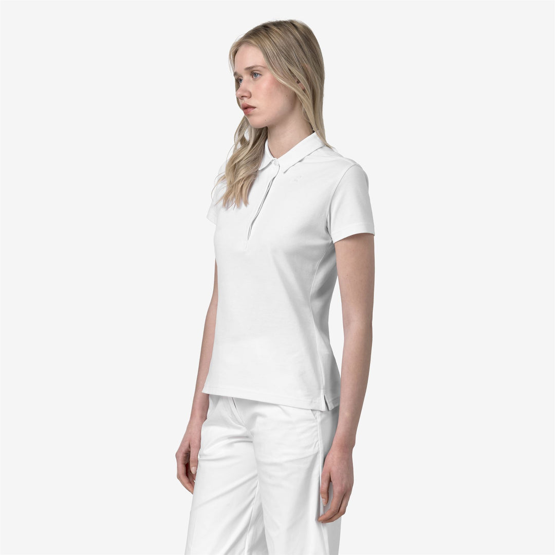 Camisa polo de piqué elástica gris y blanca para mujer casual main