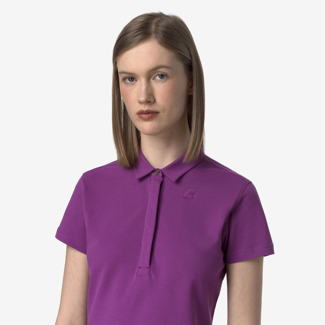 Camisa Polo de Piqué Elástica para Mujer en Color Violeta main