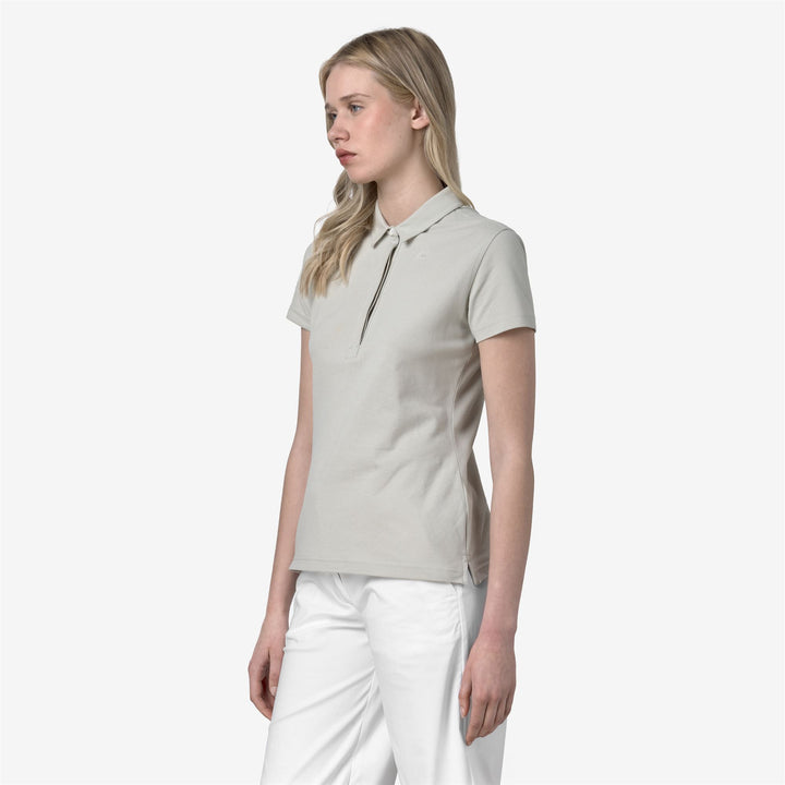 Camisa polo de piqué elástico beige y gris para mujer casual 2