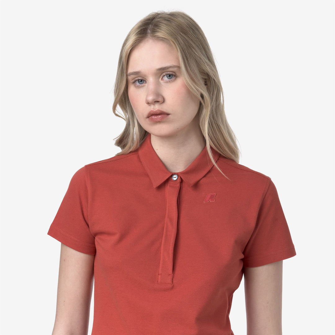 Camisa polo de piqué elástica casual para mujer marrón rojizo main