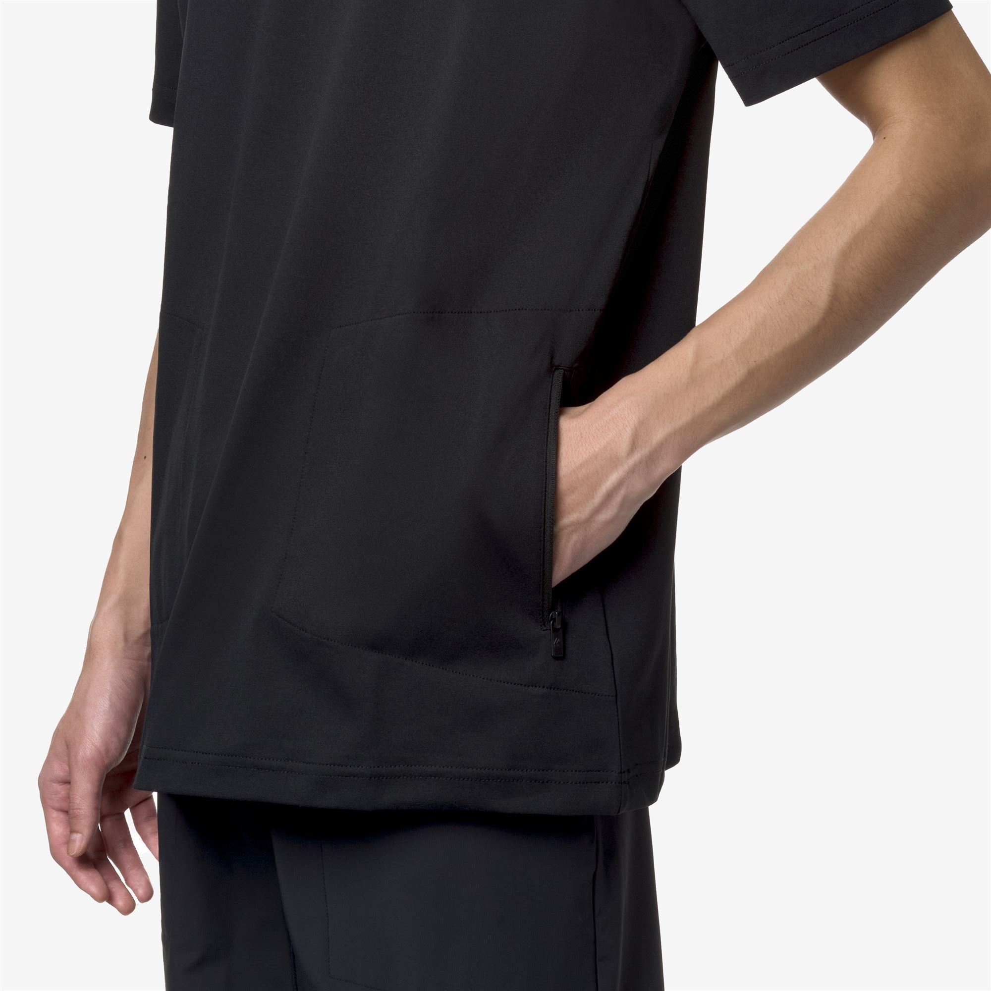 T-ShirtsTop Unisex SERIL TRAVEL T-Shirt BLACK PURE