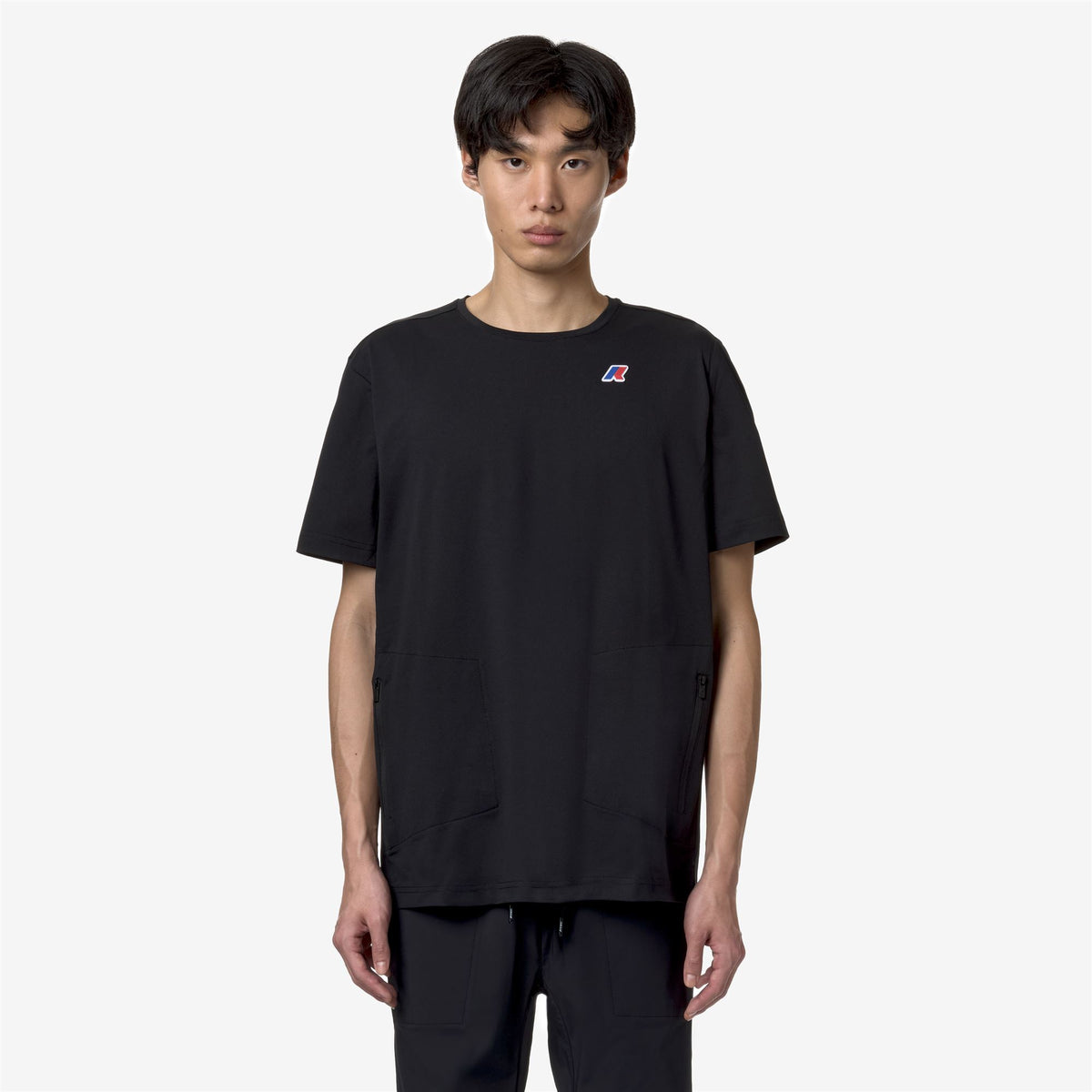 T-Shirts & Top_UNISEX_SERIL TRAVEL_T-Shirt_Black Pure - Commercial 4
