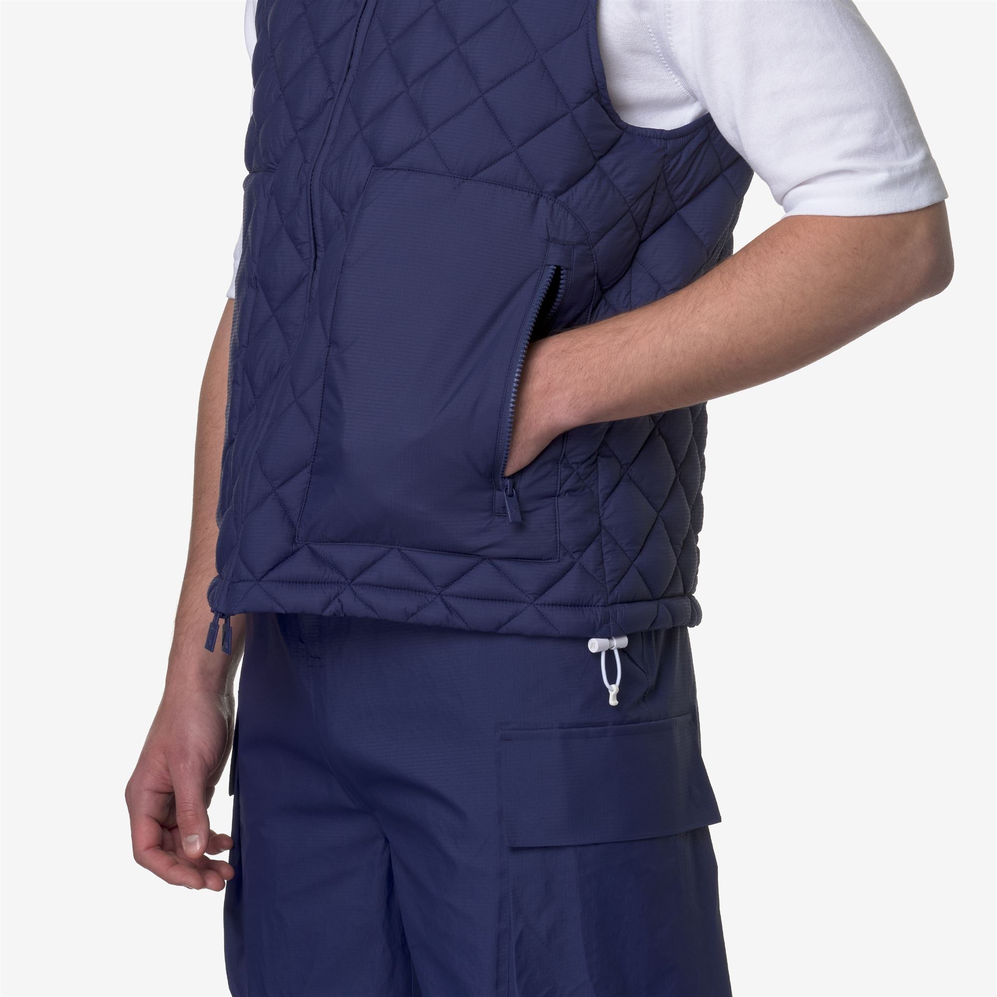 Jackets_UNISEX_BARNELY ECO LIGHT WARM_Vest_Blue Md Cobalt - Commercial 7
