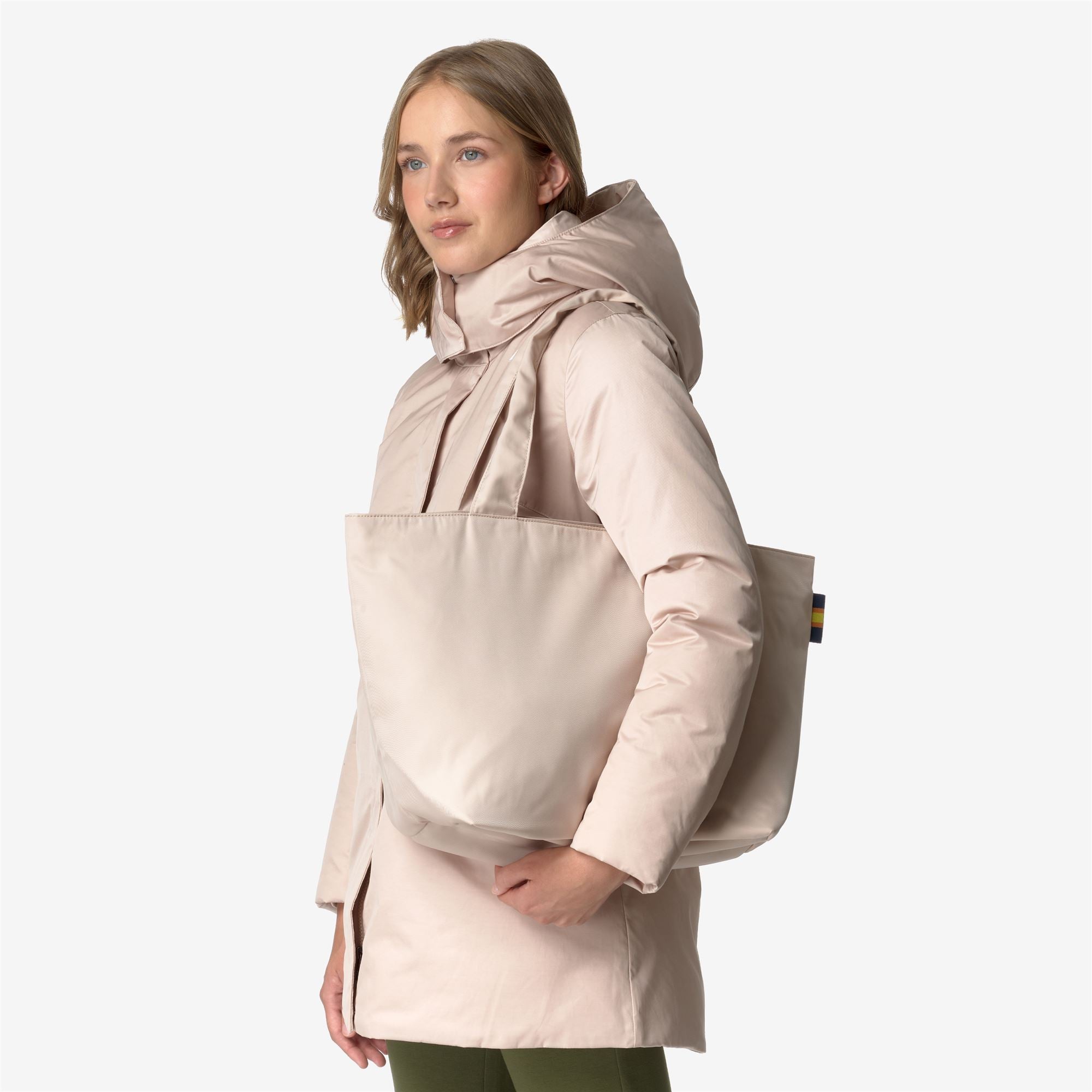 Bags_WOMAN_CLERE TWILL_Tote Bag_PINK TINT - NATURAL - Commercial 5