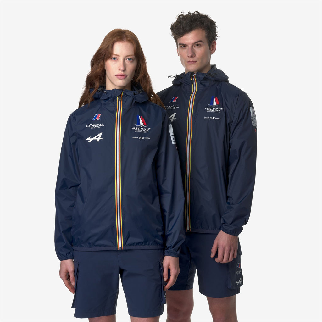 Jackets_UNISEX_LE VRAI 3.0 CLAUDE ORIENT EXPRESS TEAM AC_Mid_Blue Dress - Commercial 7