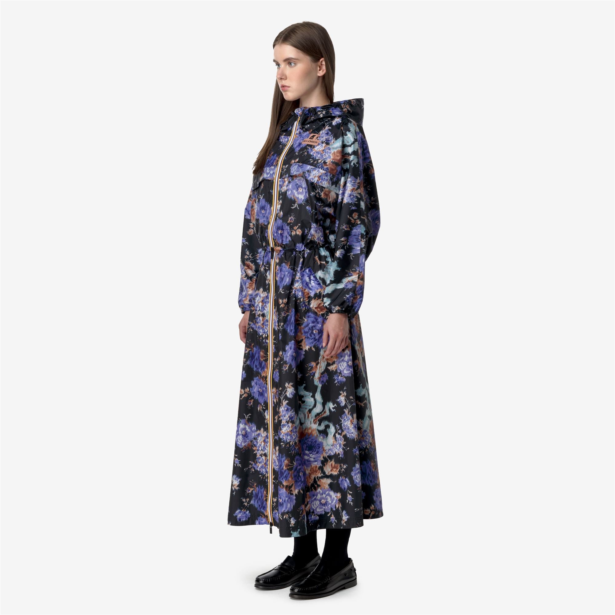 Skirts_WOMAN_RHEA GRAPHIC UJ_Long_Cobalt - Commercial 5