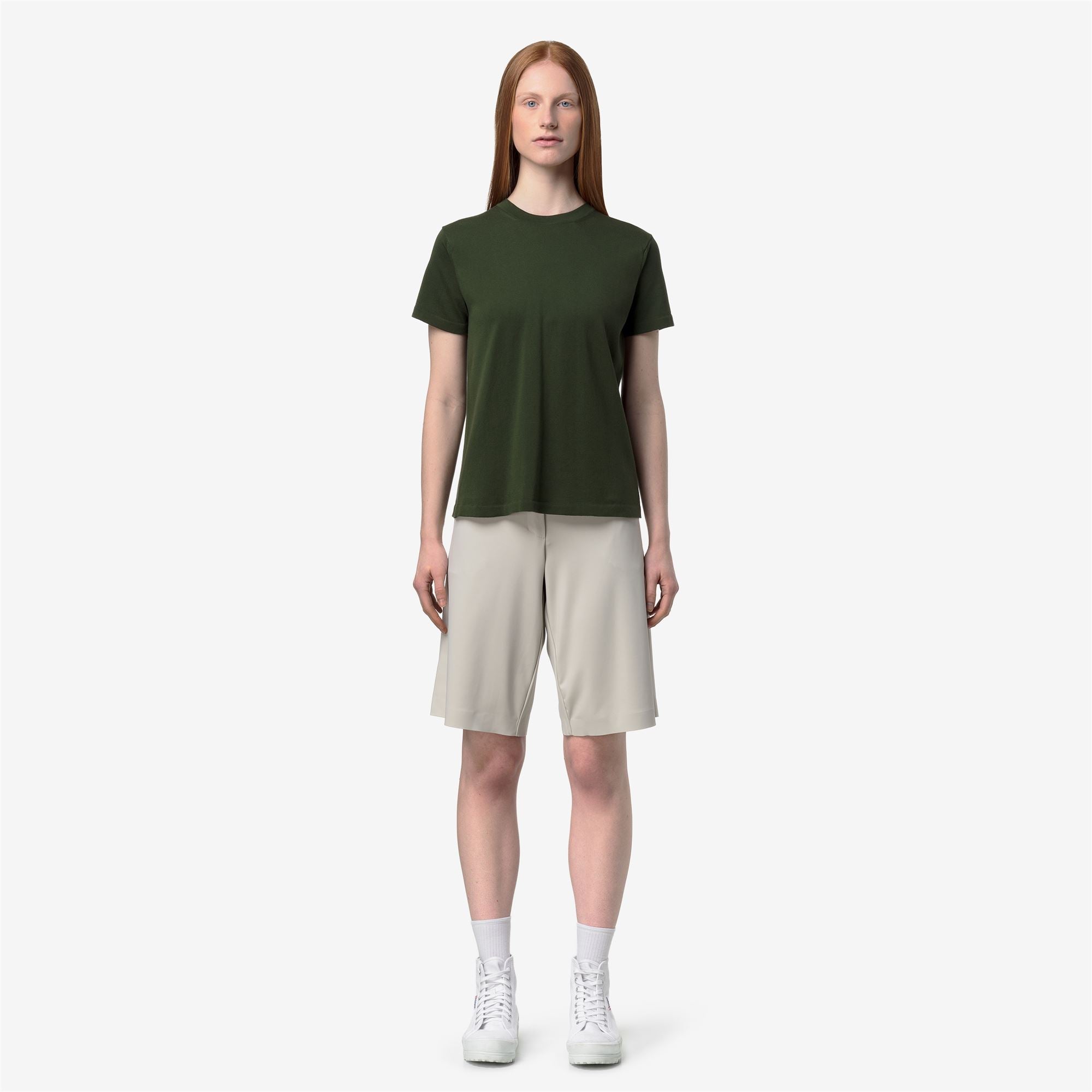 Knitwear_Woman_LASCAUX_Pull Over_Green Africa - Commercial 4