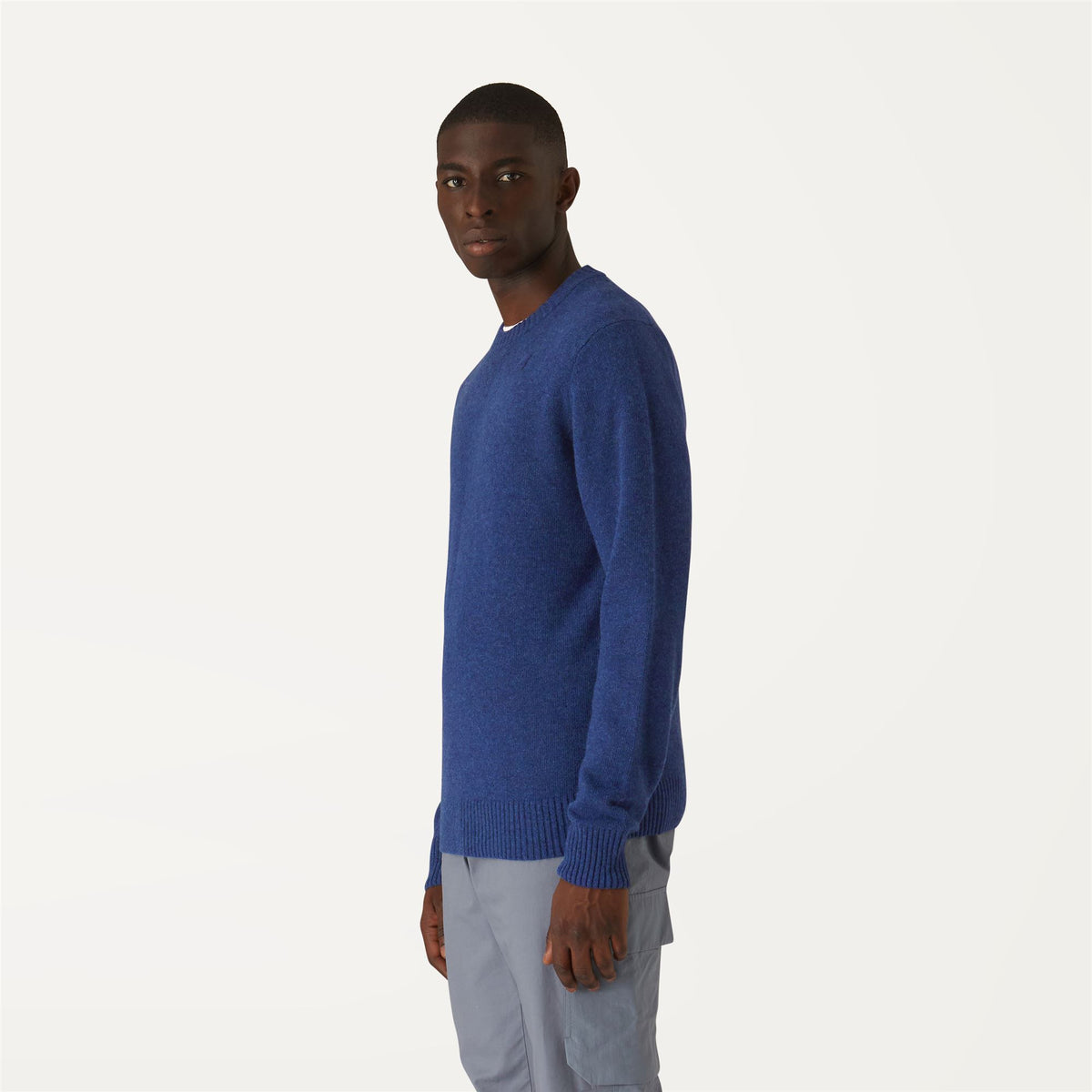 Knitwear_Man_SEBASTIEN LAMBSWOOL_Pull Over_Blue Medieval - Commercial 5
