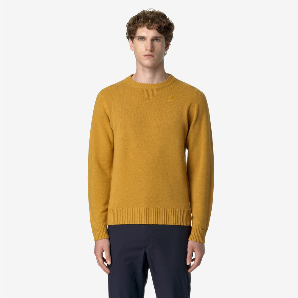 Camel yellow Men's Warm Wool Knit Pullover with Ribbed Details 02