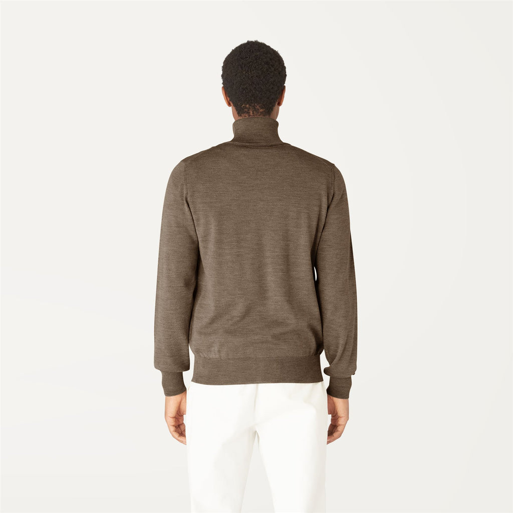 Knitwear_MAN_HENRY MERINO_Pull Over_Beige Taupe - Commercial 6