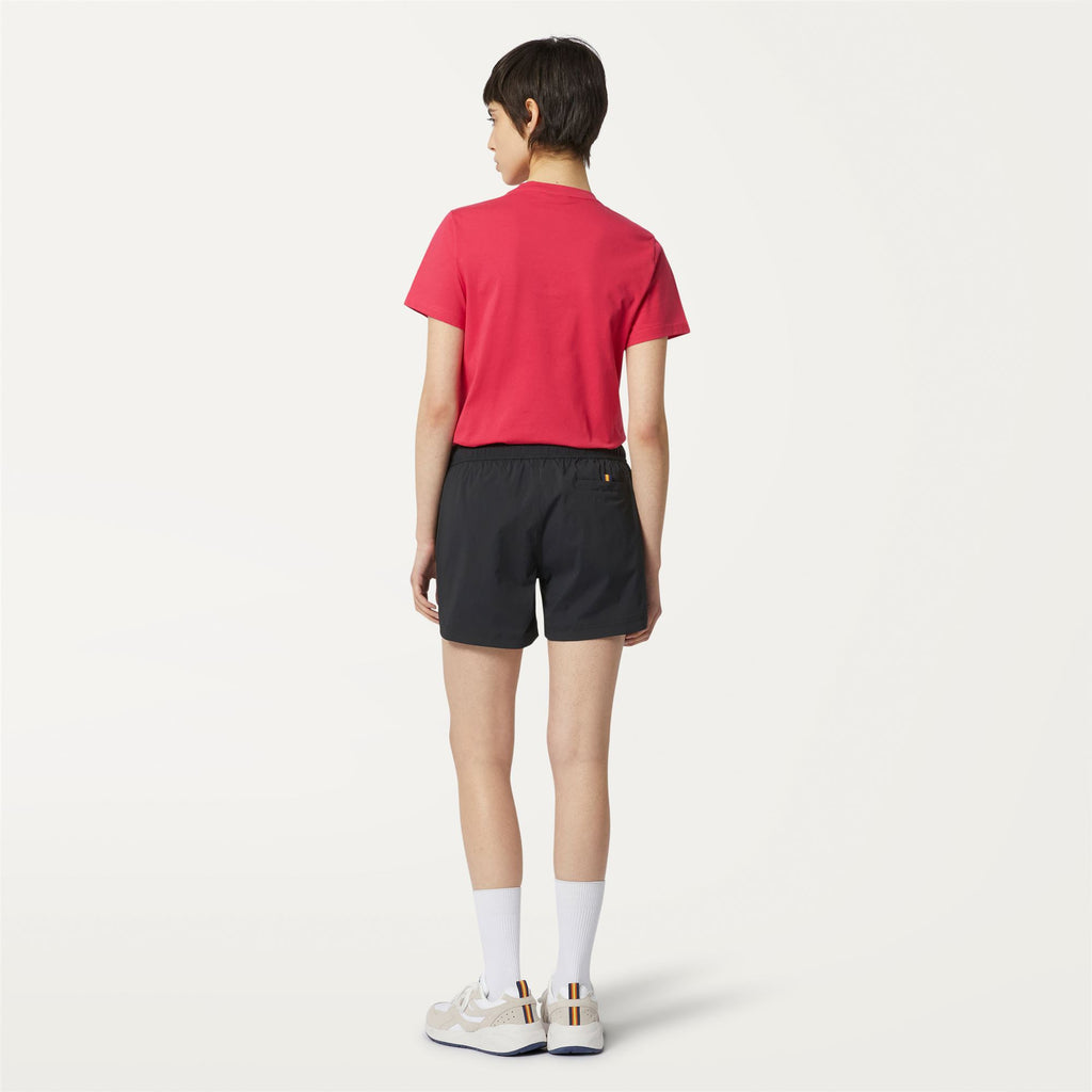 Shorts_WOMAN_HYPE_Sport Shorts_Black Pure - Commercial 6