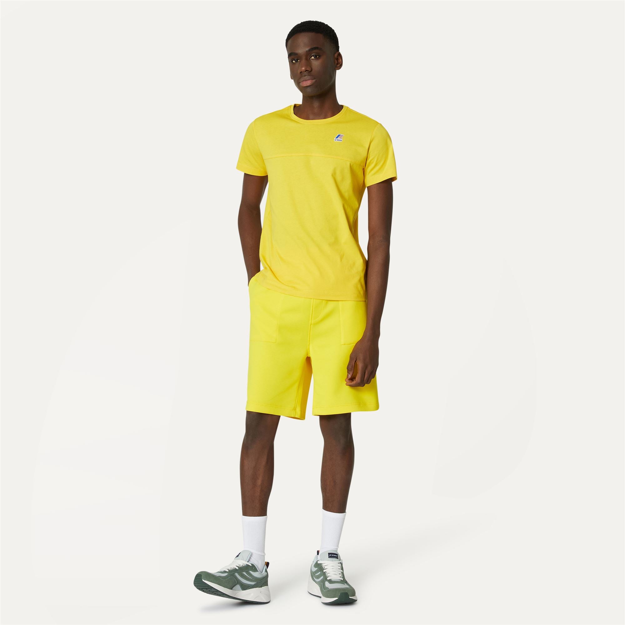 Shorts_MAN_THEOTIME LIGHT SPACER_Sport Shorts_Yellow Sunstruck - Commercial 4