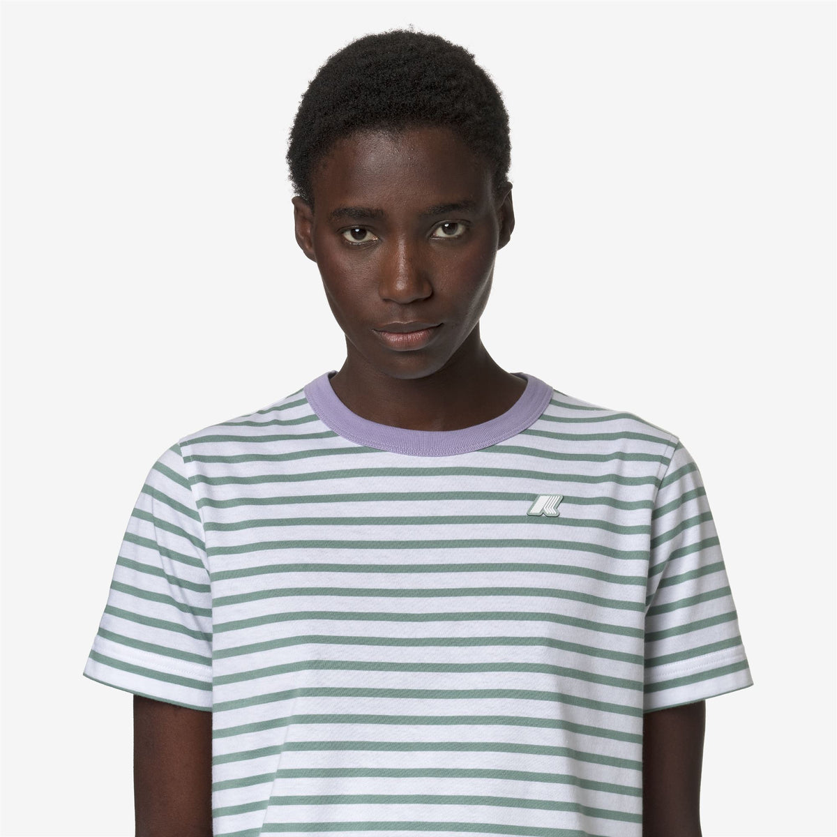 T-Shirts & Top_Woman_EMELI STRIPES_T-Shirt_White-Green M-Violet G - Commercial 7
