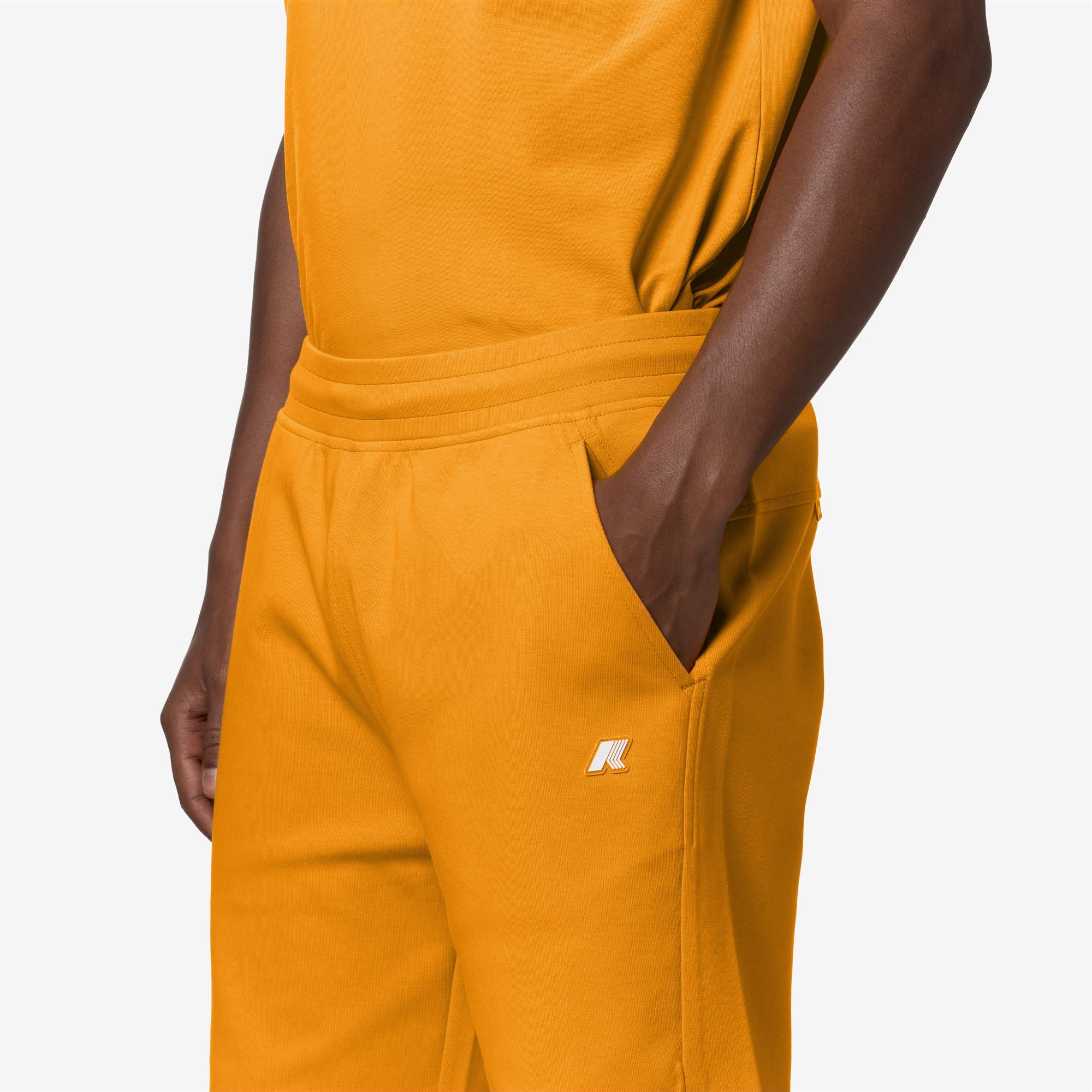 Shorts_Man_KENY INTERLOCK_Sport Shorts_Orange Md - Commercial 7
