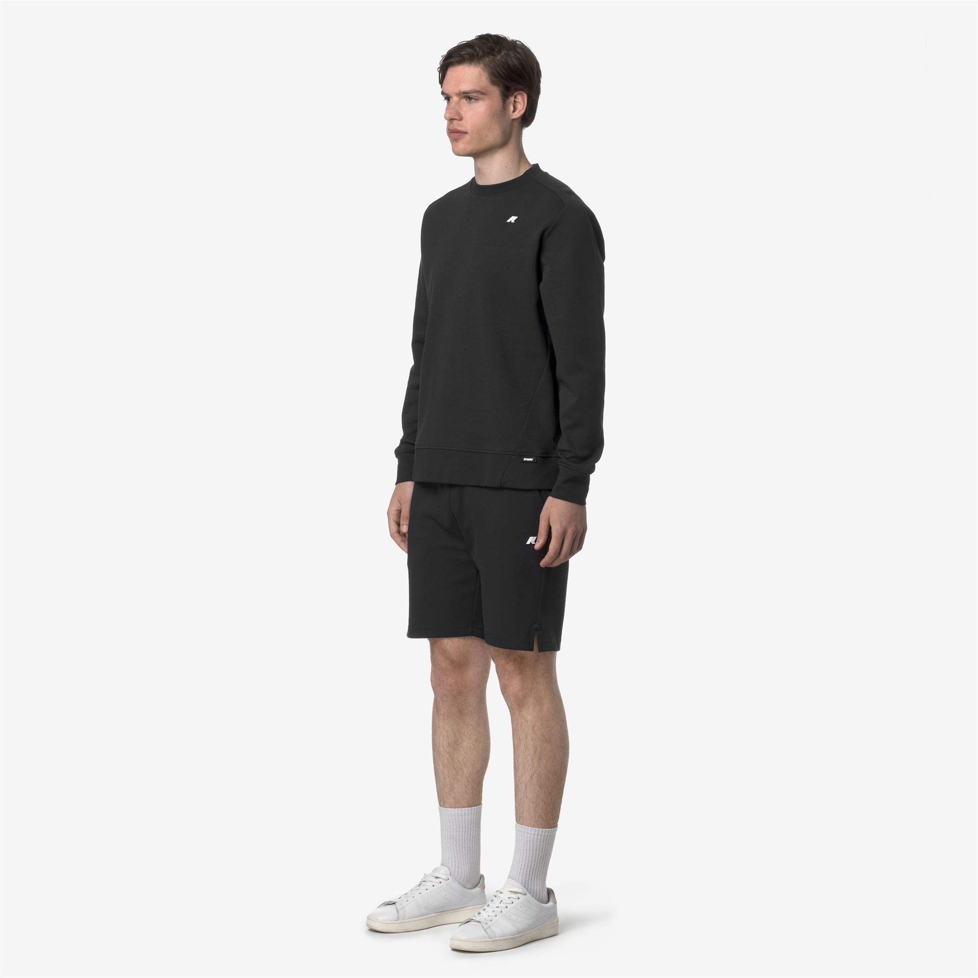 Shorts_MAN_KENY INTERLOCK_Sport Shorts_Black Pure - Commercial 5