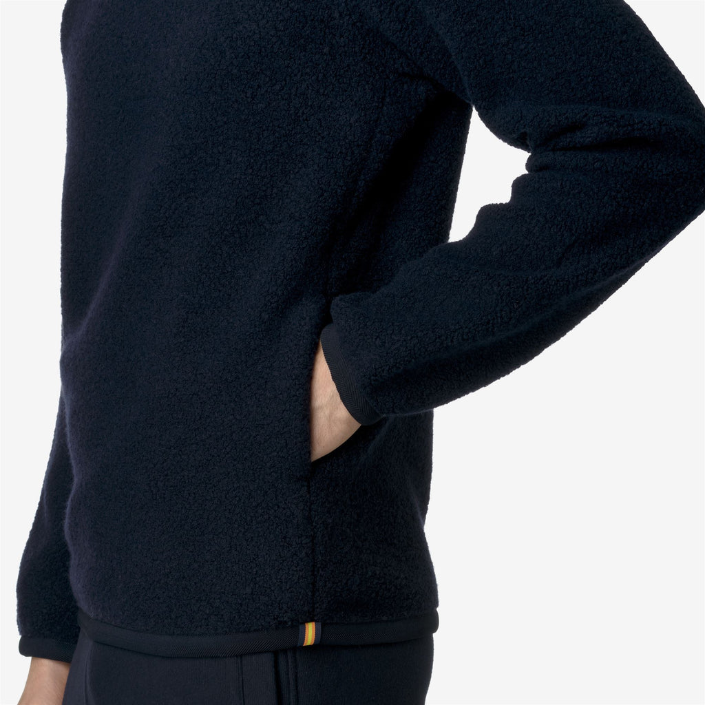 Fleece_MAN_ERNIE WOOL FLEECE_Pull Over_Blue Depth - Commercial 7