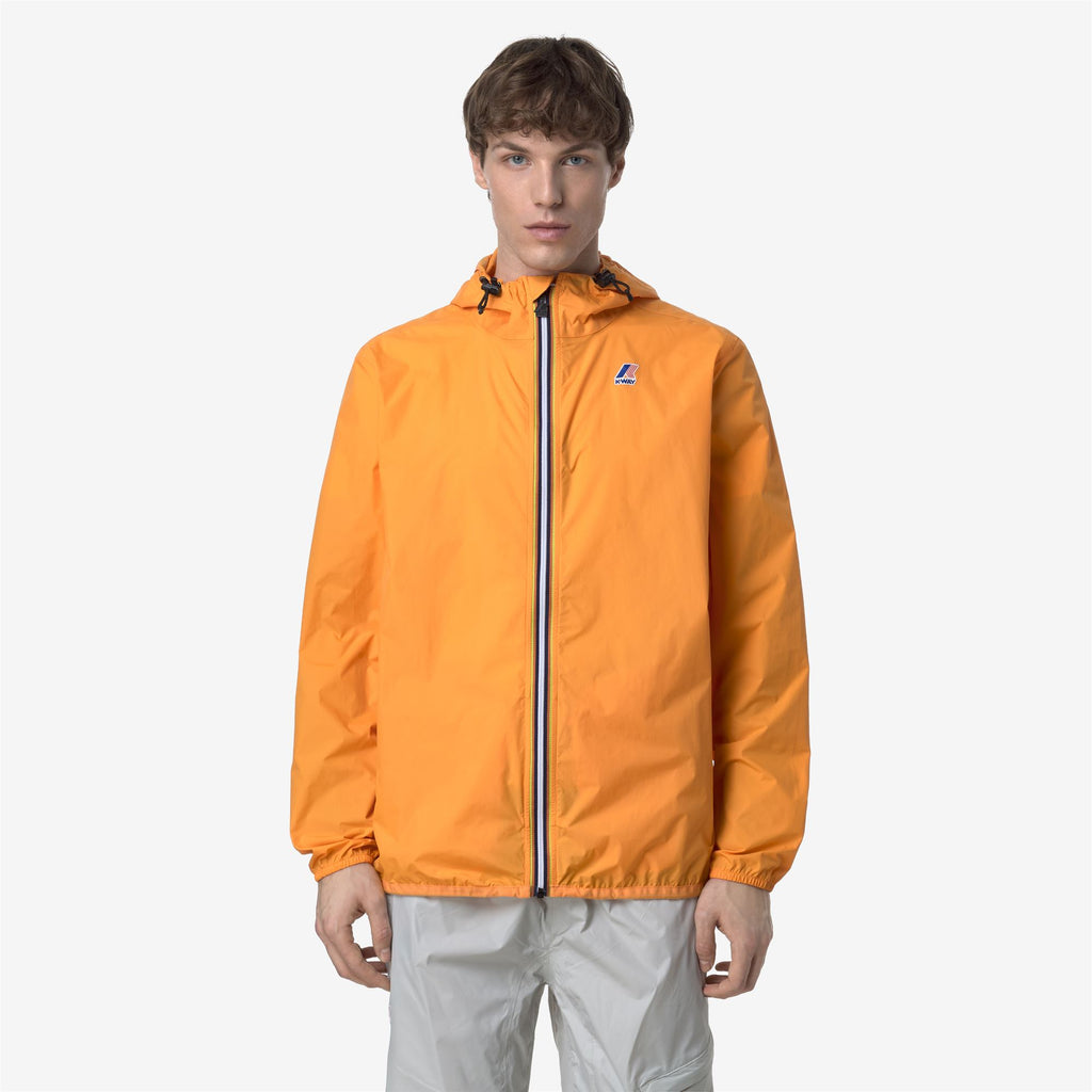 Jackets_UNISEX_LE VRAI 4.0 CLAUDE_Mid_Orange - Commercial 4