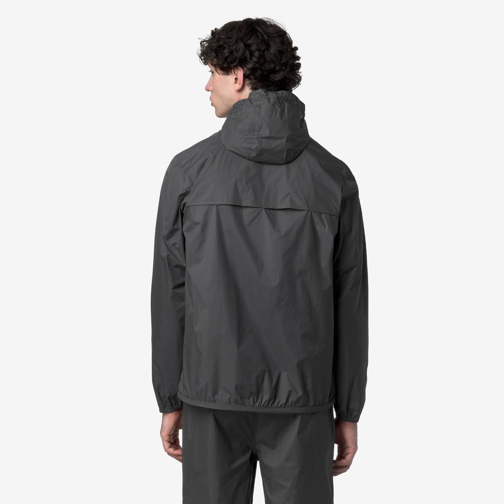 Jackets_UNISEX_LE VRAI 4.0 CLAUDE_Mid_Grey Shadow Dk - Commercial 5