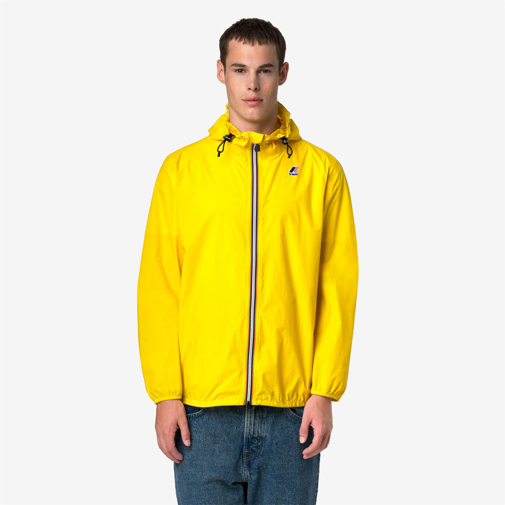Jackets_UNISEX_LE VRAI 4.0 CLAUDE_Mid_Yellow Dk - Commercial 4
