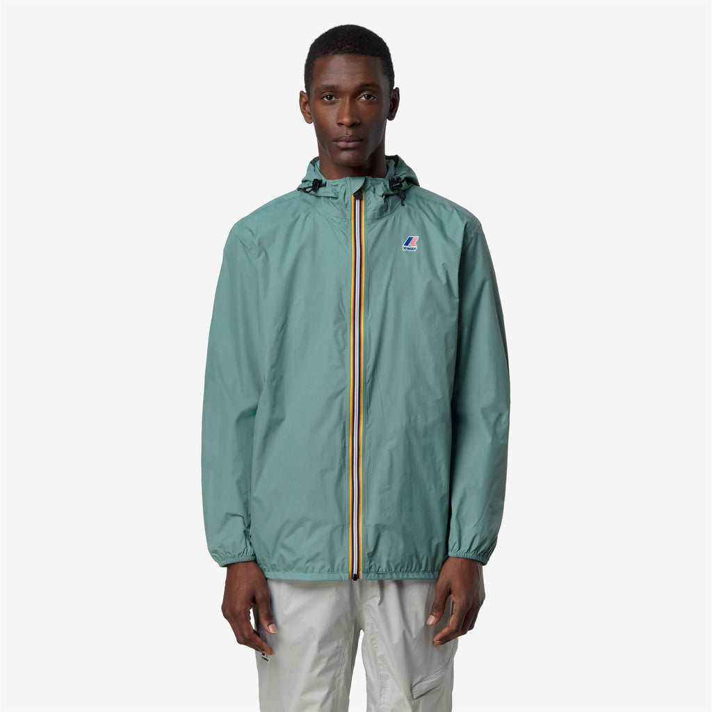 Jackets_UNISEX_LE VRAI 4.0 CLAUDE_Mid_Green Mine - Commercial 2