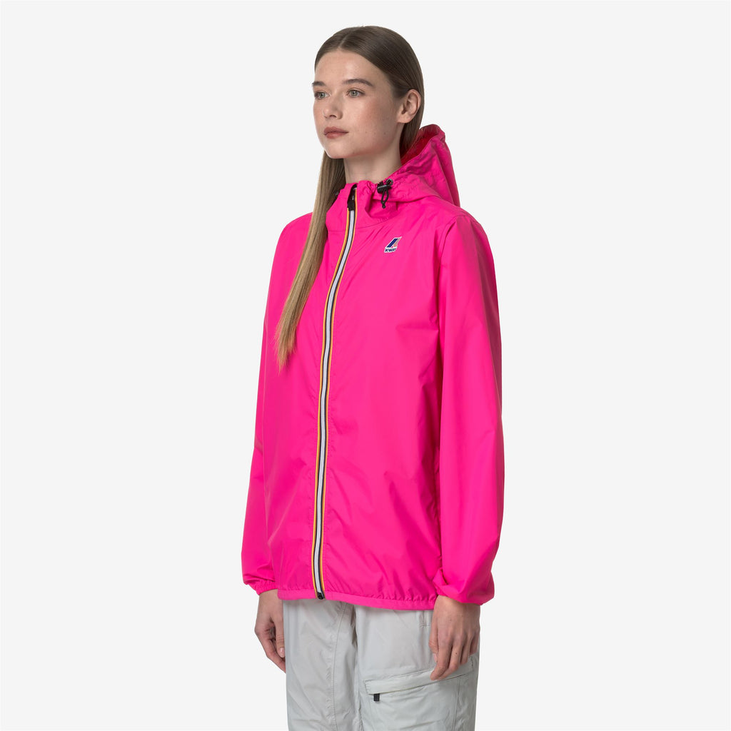 Jackets_UNISEX_LE VRAI 4.0 CLAUDE_Mid_Pink Intense - Commercial 4