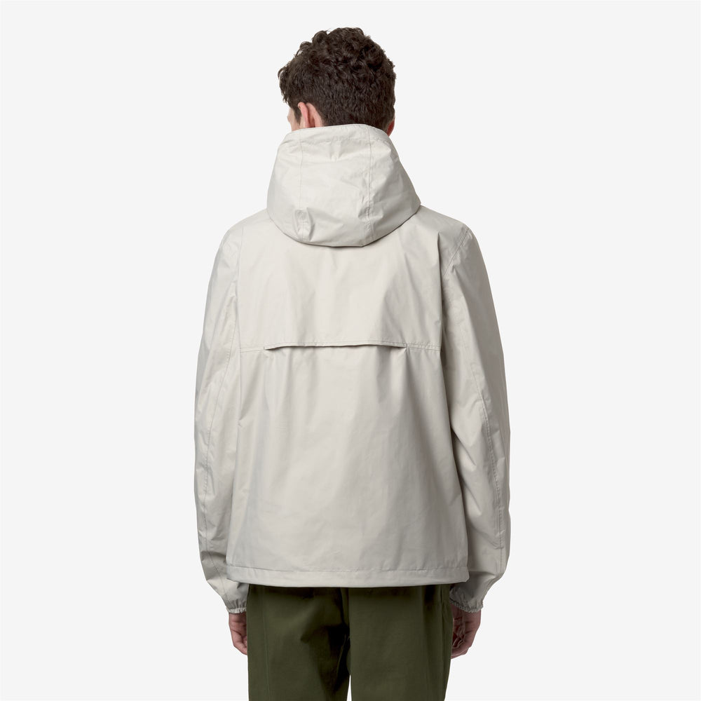 Chaqueta corta impermeable reversible para hombre beige y azul 02