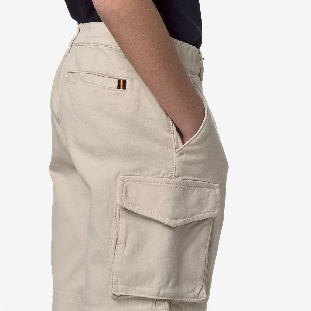 Shorts_Boy_P. DAVON_Cargo_BEIGE LT - Commercial 7