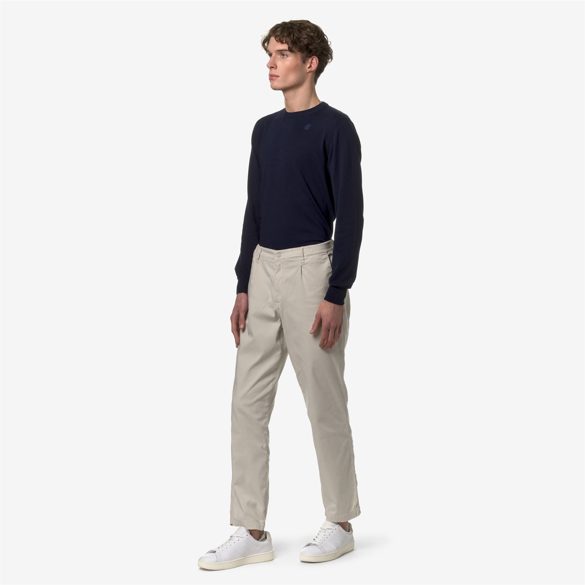 Pants_Man_BRAN_Chino_BEIGE LT - Commercial 5