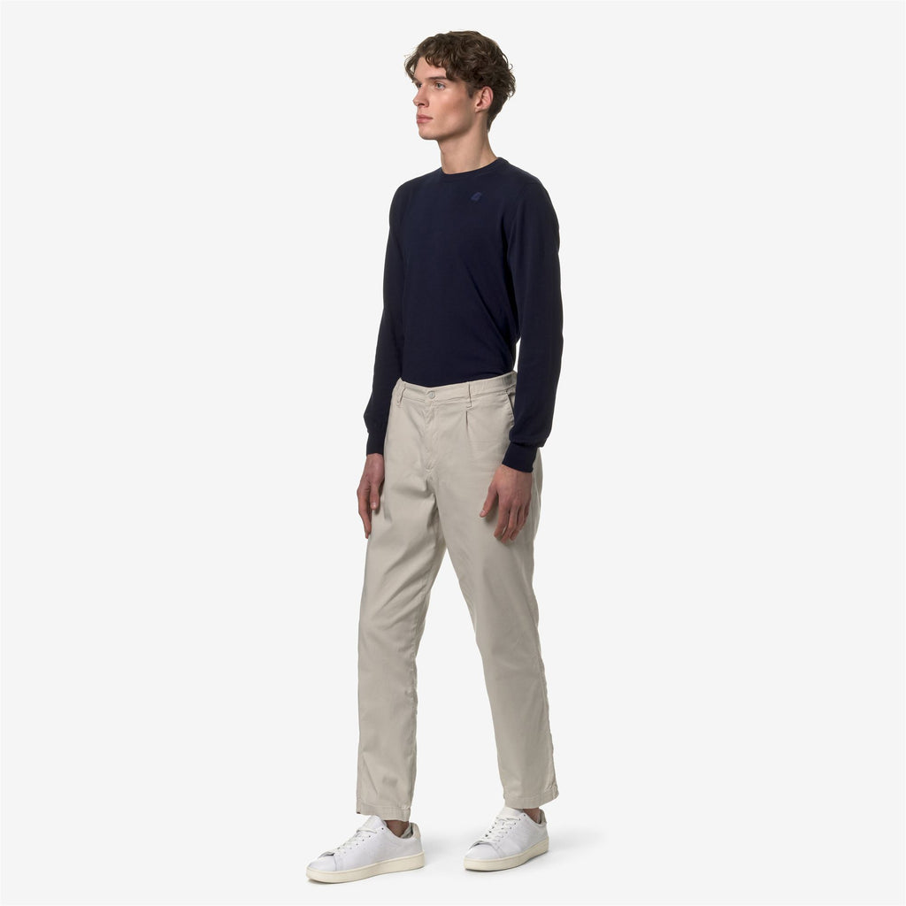 Pants_Man_BRAN_Chino_BEIGE LT - Commercial 5