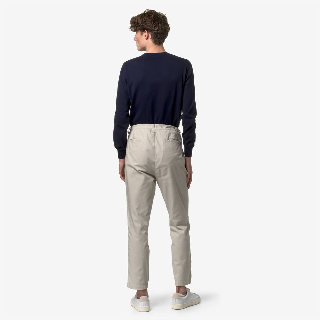 Pants_Man_BRAN_Chino_BEIGE LT - Commercial 6
