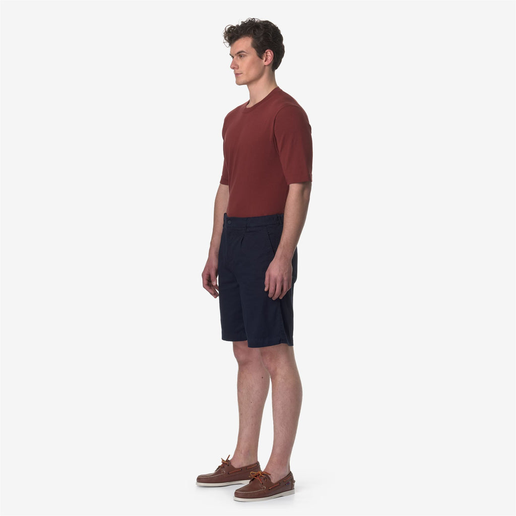 Shorts_Man_THEON_Chino_Blue Depth - Commercial 5