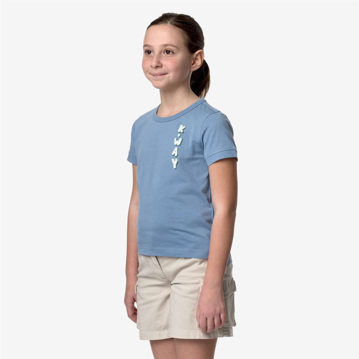 T-Shirts & Top_Girl_P. EMEL CLOUDY_T-Shirt_Blue Allure - Commercial 5
