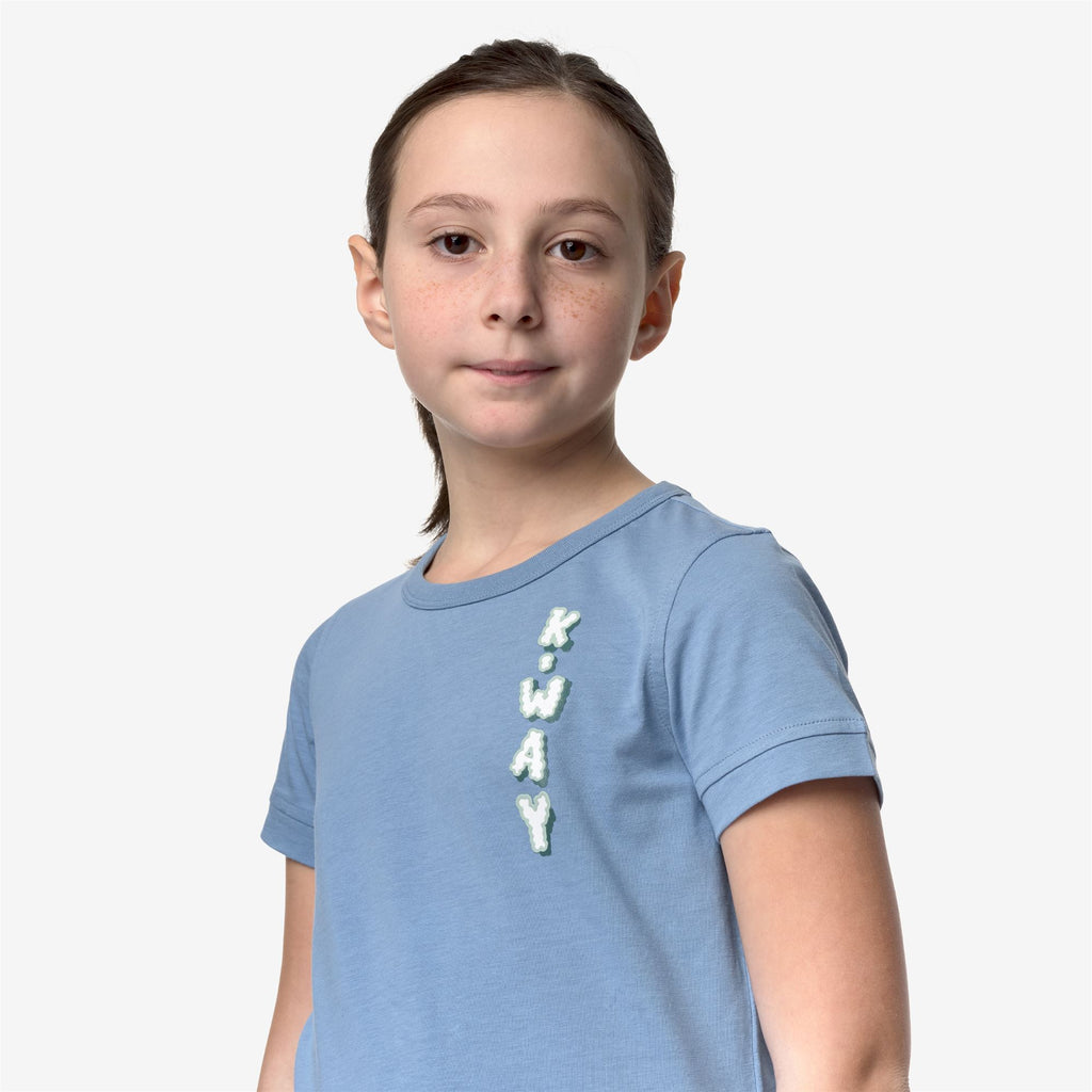 T-Shirts & Top_Girl_P. EMEL CLOUDY_T-Shirt_Blue Allure - Commercial 7