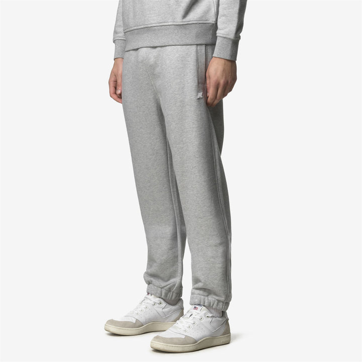 Pantalones deportivos de polar gris para hombre con cintura ajustable 4